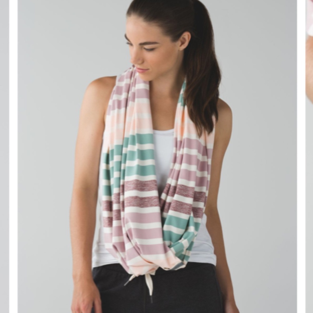 Lululemon Vinyasa Scarf